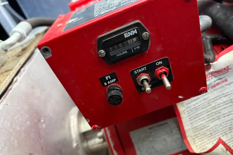 Slide: The Image of Control panel of a 2005 Twin Anchors 6816 Arizona Edition Yacht House. - 74