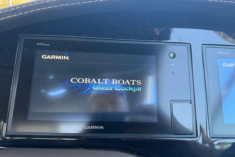 Slide: The Image of Garmin GPS display in 2017 Cobalt R3 boat showing "Cobalt Boats Glass Cockpit." - 22