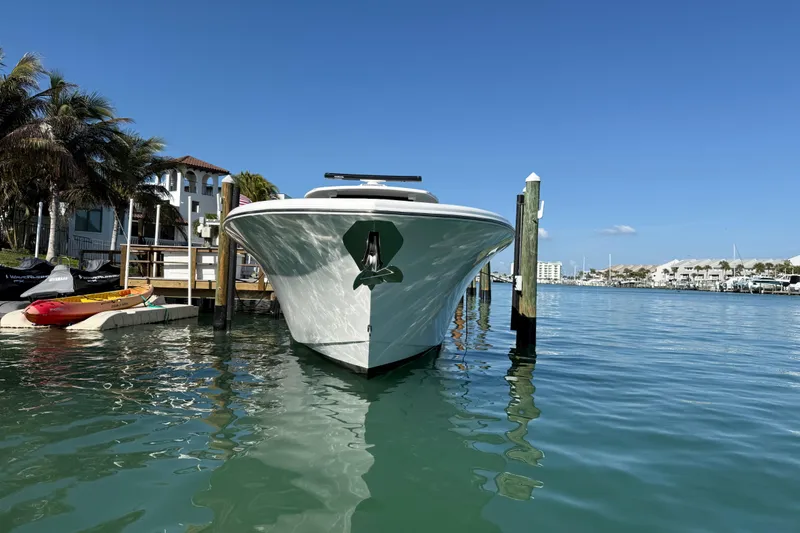 Slide: The Image of Streamline 45 boat docked in sunny marina, 2020 model. - 10