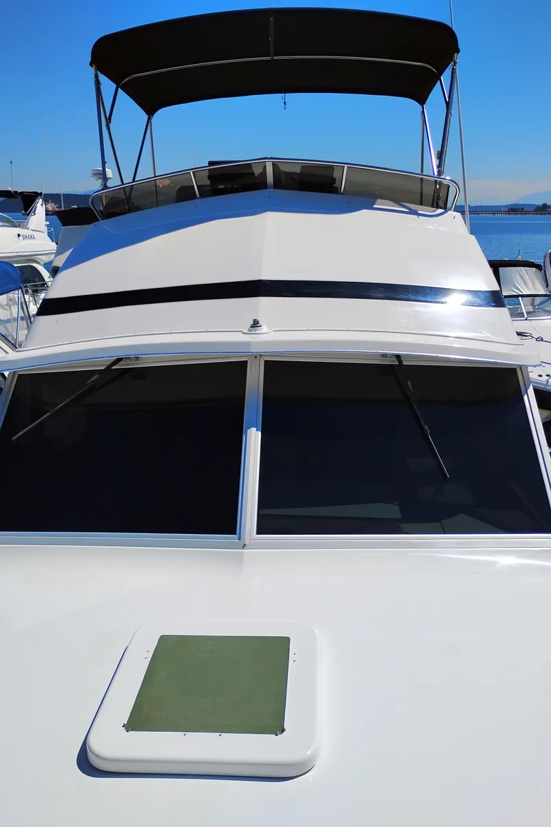 Slide: The Image of Bertram 33 Flybridge Cruiser 1978 - 62