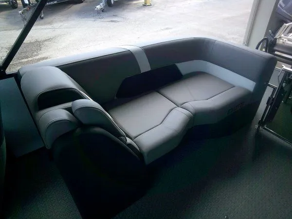 Slide: The Image of Evotti 721QL 2026 - 6