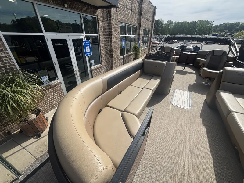 Slide: The Image of Viaggio Lago 25U Tripletoon w/Suzuki 200HP - 4 - Stroke Engine Trailer Included 2022 - 9