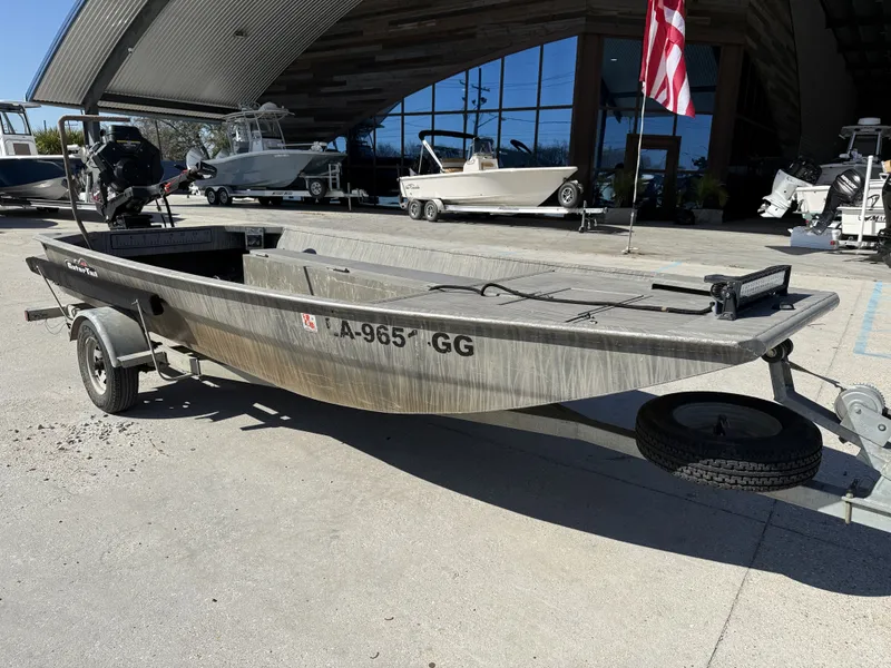 Slide: The Image of Gator-Tail Gator Series 1754 2018 - 6