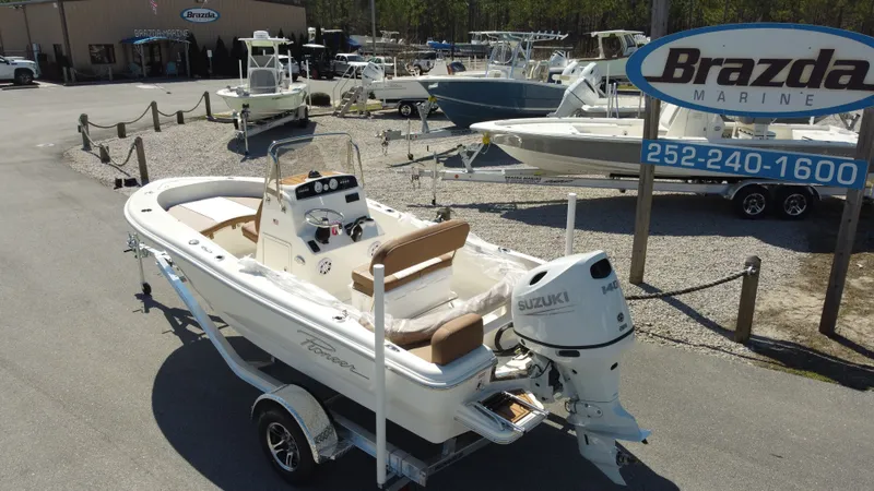 Slide: The Image of Pioneer 180 Sportfish 2026 - 10