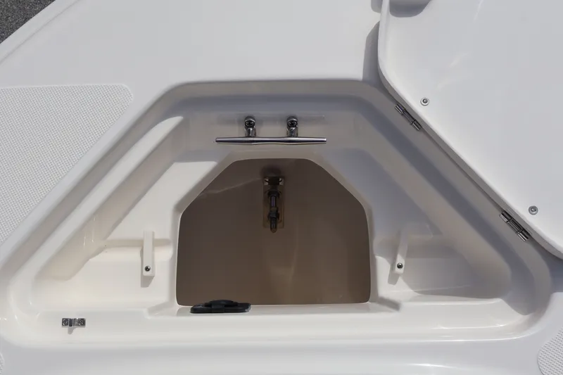 Slide: The Image of Pioneer 180 Sportfish 2026 - 17