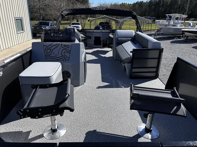 Slide: The Image of Veranda Vista Series FISH MODEL! 90HP 2026 - 6