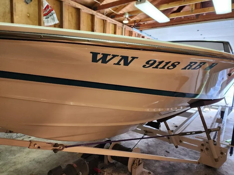 Slide: The Image of Donzi 18 Classic 1992 - 5