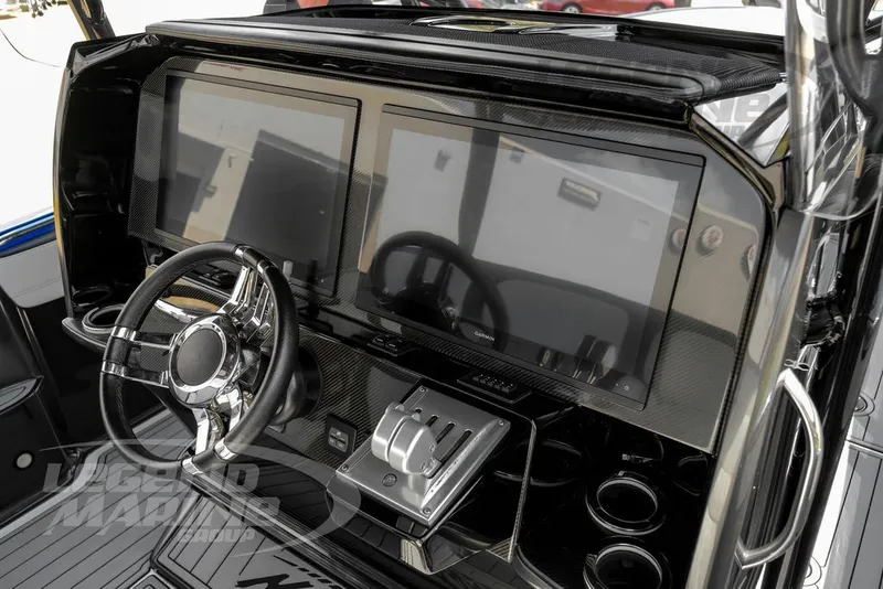 Slide: The Image of Nor-Tech 390 Sport 2023 - 10