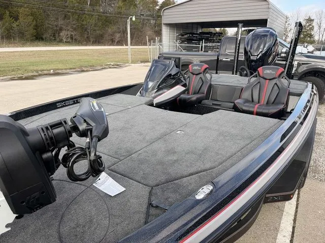 Slide: The Image of Skeeter ZXE20 2026 - 13