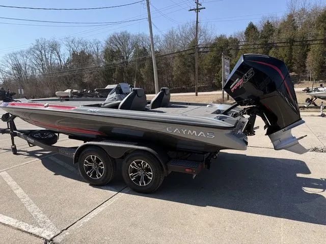 Slide: The Image of Caymas 201 Pro 2027 - 18