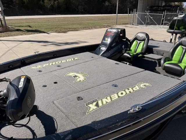 Slide: The Image of Phoenix Bass Boat 20phx 2019 - 14
