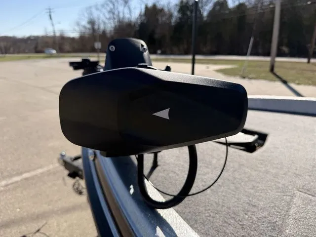 Slide: The Image of Phoenix Bass Boat 19PHX 2024 - 11