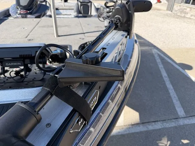 Slide: The Image of Ranger Z519 2016 - 12