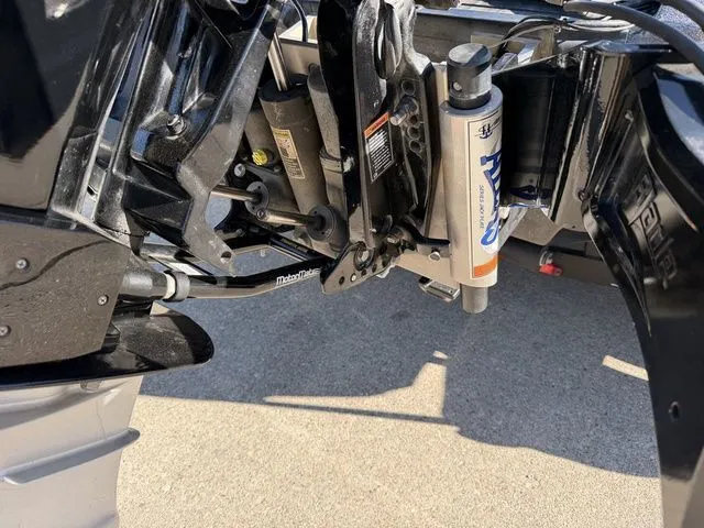 Slide: The Image of Ranger Z519 2016 - 3