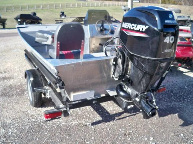 Slide: The Image of Alweld 1652J Jet Boat 2025 - 6