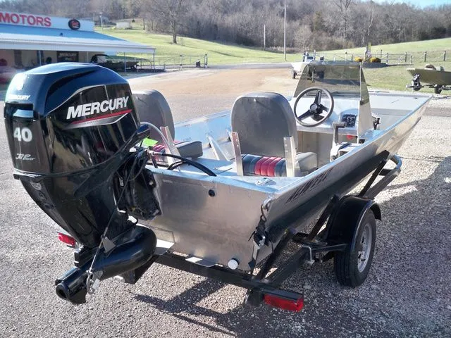 Slide: The Image of Alweld 1652J Jet Boat 2025 - 7