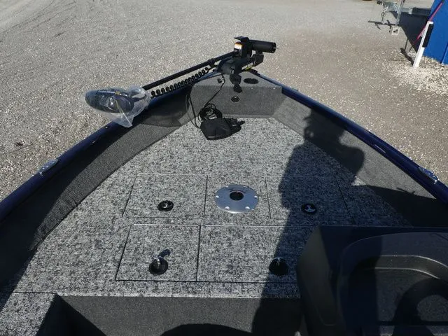 Slide: The Image of Interior view of Tracker Pro Guide V-16 SC boat, year 2026. - 12