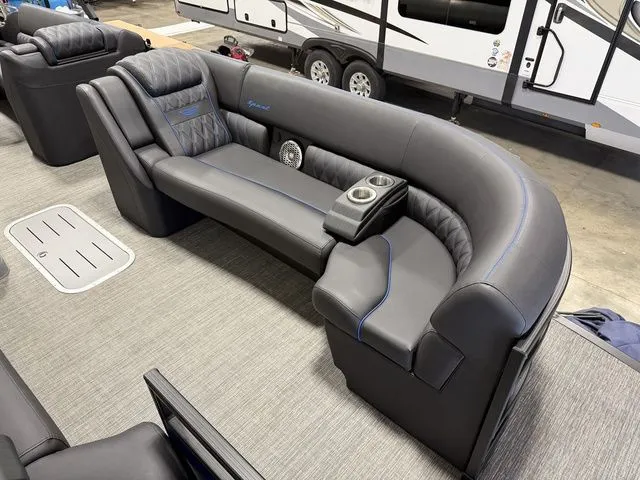 Slide: The Image of Bennington 25 RSB 2024 - 5