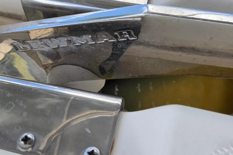 Slide: The Image of Close-up of Lewmar anchor on 2009 Mainship Pilot 31 boat. - 59