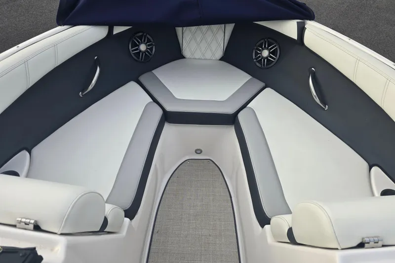 Slide: The Image of Interior of Regal 2000 ES boat, model year 2022. - 4