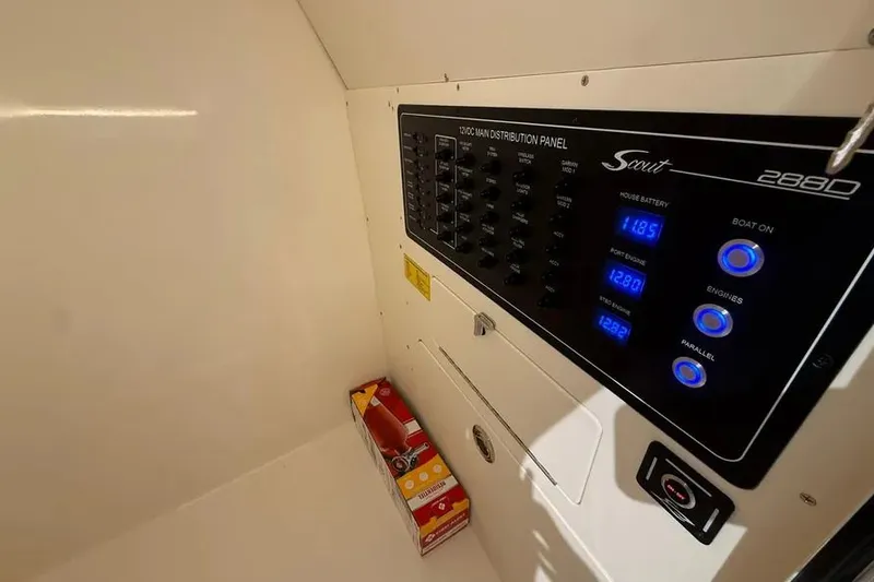 Slide: The Image of Scout 288 Dorado 2026 - 14