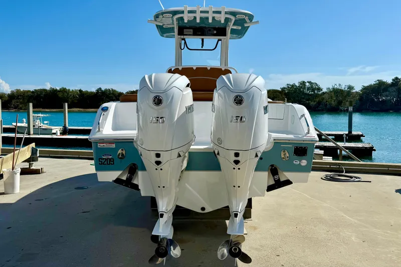 Slide: The Image of Sea Hunt 265 ultra 2025 - 4