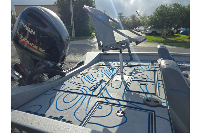 Slide: The Image of 2022 Xpress H18C Crappie boat with Yamaha VMAX engine, featuring a sleek deck design. - 9