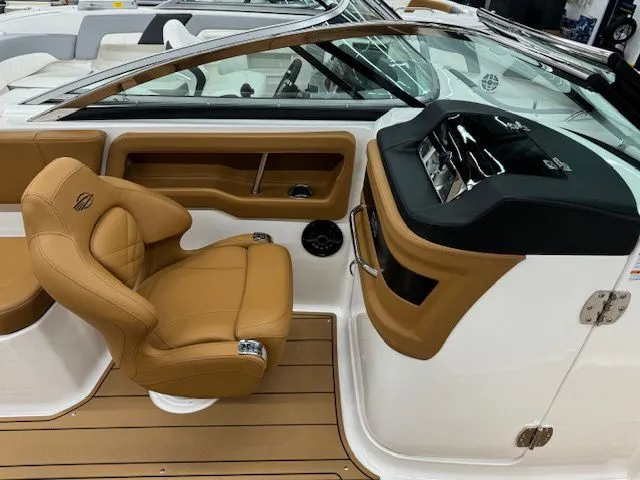 Slide: The Image of Chaparral 250 OSX - BOAT SHOW PRICING!!! 2026 - 10