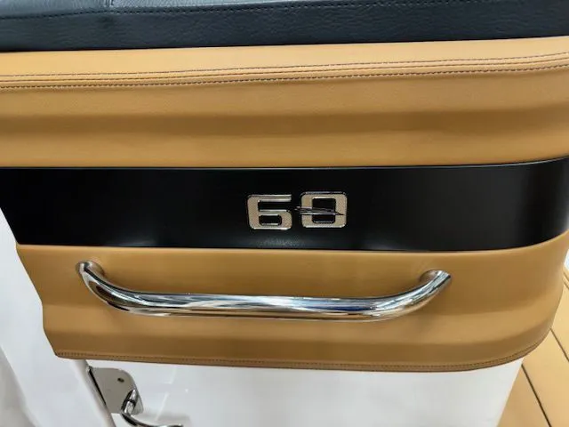 Slide: The Image of Chaparral 250 OSX - BOAT SHOW PRICING!!! 2026 - 13