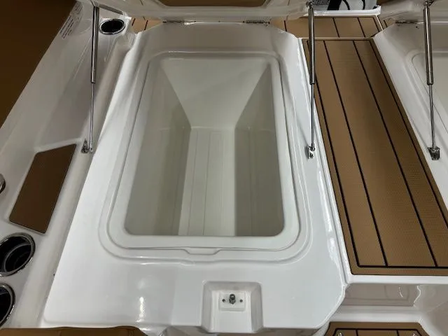 Slide: The Image of Chaparral 250 OSX - IN STOCK!!! 2026 - 21