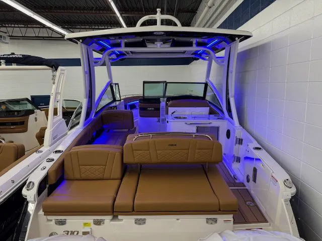 Slide: The Image of Chaparral 310 OSX - BOAT SHOW PRICING!!! 2025 - 25