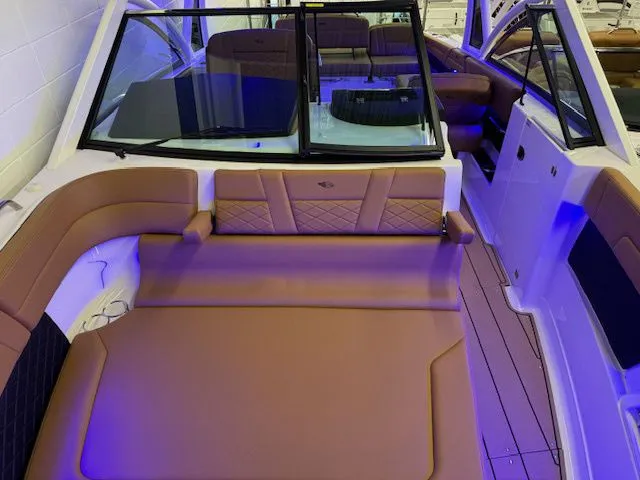 Slide: The Image of Chaparral 310 OSX - SOLD!!! 2025 - 7