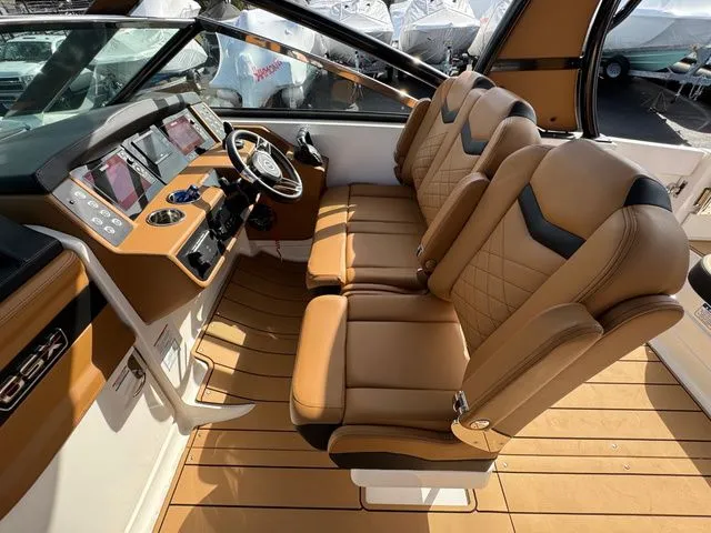 Slide: The Image of Chaparral OSX 280 2024 - 13