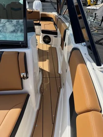 Slide: The Image of Chaparral OSX 280 2024 - 8