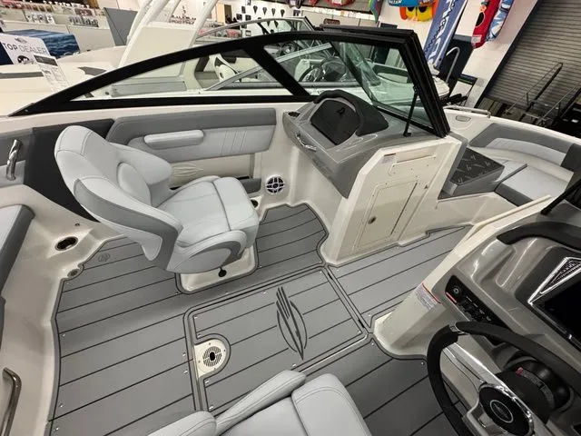 Slide: The Image of Chaparral SSi 21 - IN STOCK!!! 2026 - 10