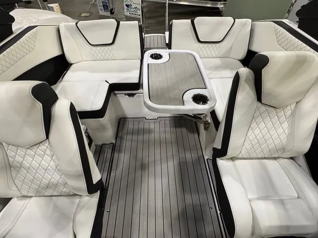 Slide: The Image of Yamaha 222 S - JUST ARRIVED!!! 2026 - 17