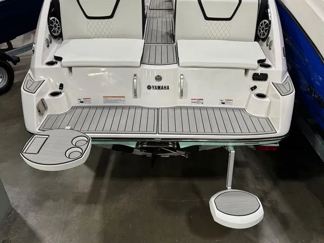 Slide: The Image of Yamaha 222 S - JUST ARRIVED!!! 2026 - 22