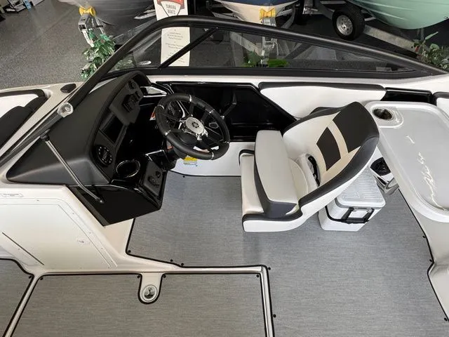 Slide: The Image of Yamaha AR 195 - JUST ARRIVED!!! 2026 - 8