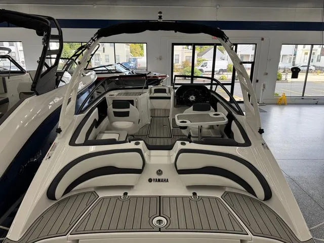 Slide: The Image of Yamaha 195 S - IN STOCK!!! 2026 - 4