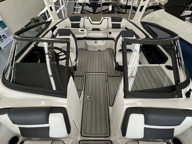 Slide: The Image of Yamaha 195 S - JUST ARRIVED!!! 2026 - 7