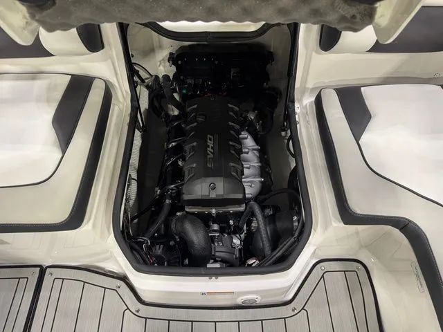 Slide: The Image of Yamaha 195 S - IN STOCK!!! 2026 - 12