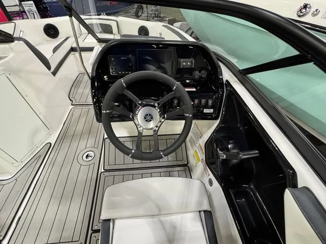 Slide: The Image of Yamaha 195 S - IN STOCK!!! 2026 - 7