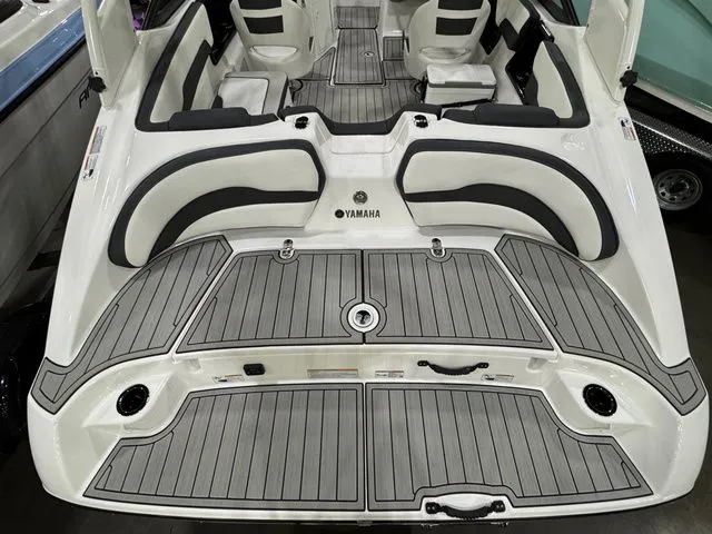 Slide: The Image of Yamaha 195 S - JUST ARRIVED!!! 2026 - 17