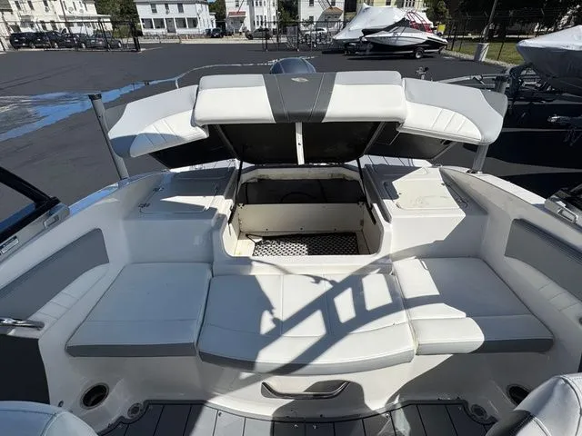 Slide: The Image of Chaparral 21 SSi OB 2023 - 15