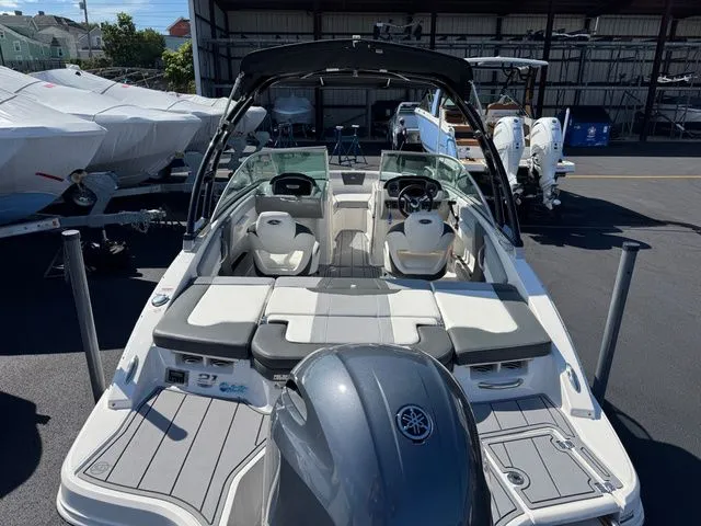 Slide: The Image of Chaparral 21 SSi OB 2023 - 16