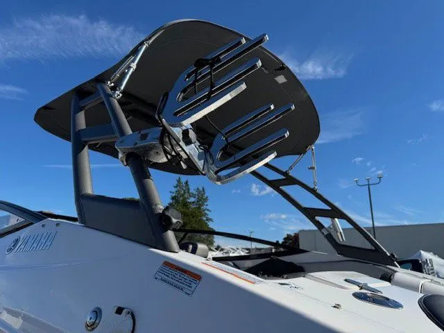 Slide: The Image of Yamaha AR240 2019 - 5