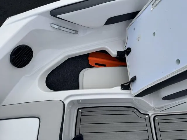 Slide: The Image of Yamaha 195S - NEW TRADE IN!!! 2024 - 13