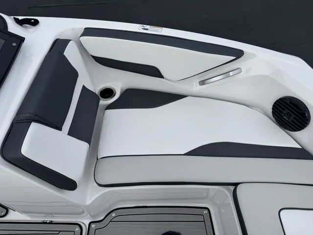 Slide: The Image of Yamaha 195S - TRADE IN!!! 2024 - 10