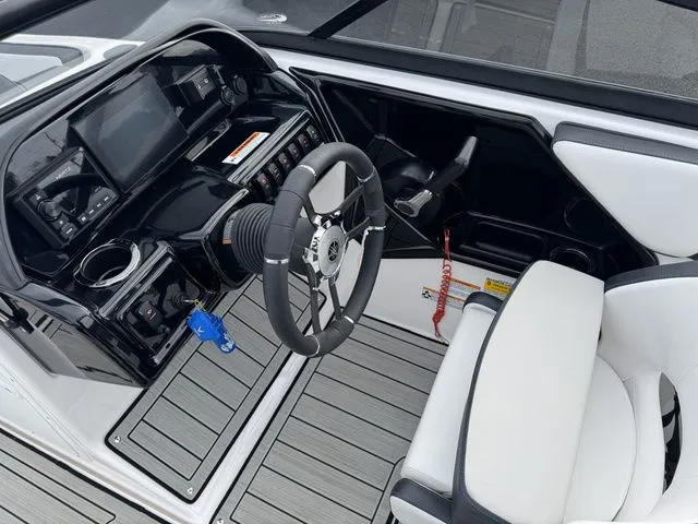 Slide: The Image of Yamaha 195S - TRADE IN!!! 2024 - 16