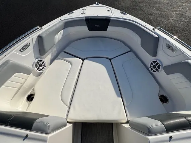 Slide: The Image of Chaparral 23 Ssi OB - NEW BROKERAGE LISTING!!! 2022 - 3